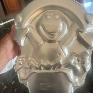 Nostalgic Barney Cake Pan